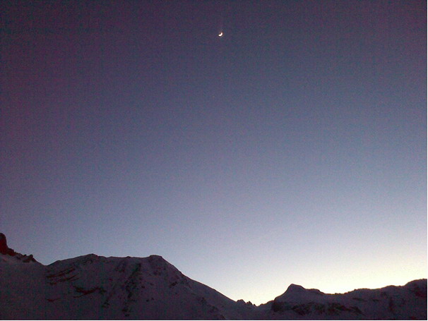 l�vajciarsko-vecerna-tschierva-hutte-2583m-n-m-